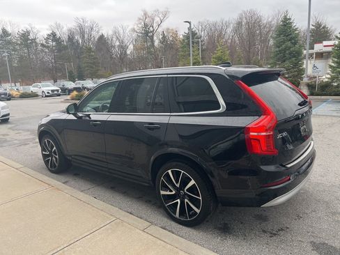 Used 2022 Volvo XC90 T6 Momentum w/ Advanced Package image 43
