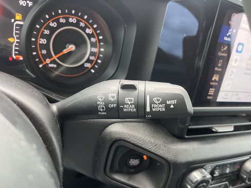 Used 2024 Jeep Wrangler Unlimited Sport AWD/4WD image 22