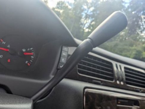 Used 2015 Chevrolet Impala LS image 26