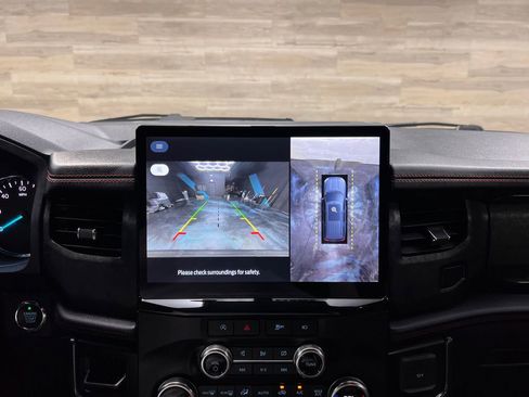 Used 2024 Ford Expedition Max Limited image 13