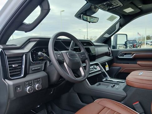New 2026 GMC Sierra 2500 Denali Ultimate image 9
