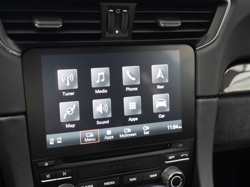 Used 2019 Porsche 911 GT3 RS RWD image 22