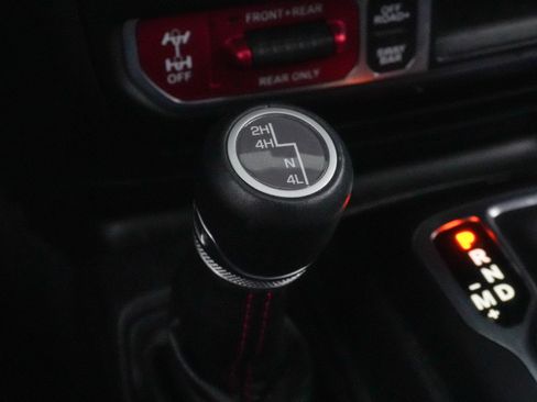 Used 2021 Jeep Wrangler Unlimited Rubicon image 28