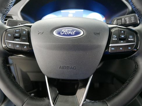 Used 2026 Ford Escape Active w/ Active Premium Tech Pack AWD/4WD image 25