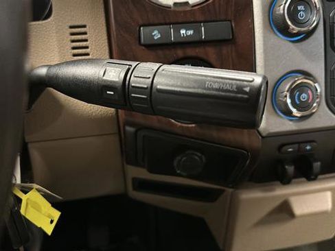 Used 2014 Ford F350 Lariat w/ Lariat Ultimate Package AWD/4WD image 18