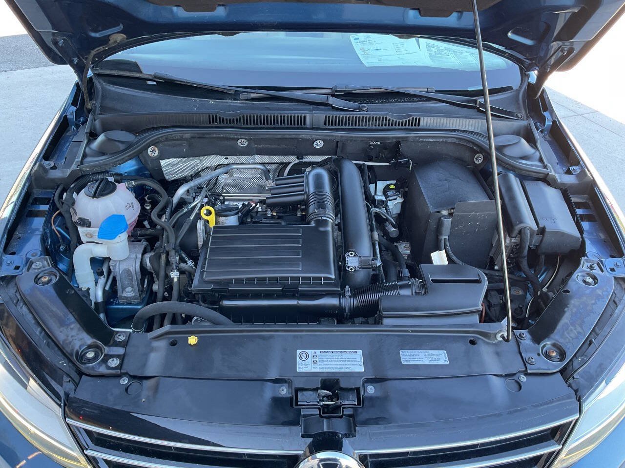 Used 2017 Volkswagen Jetta SE FWD image 51