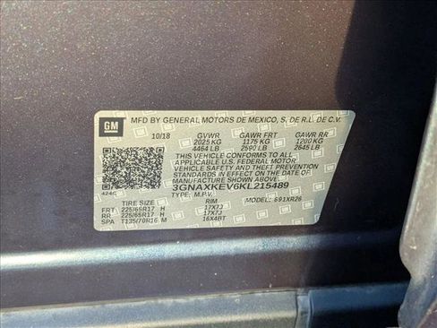 Used 2019 Chevrolet Equinox LT image 14