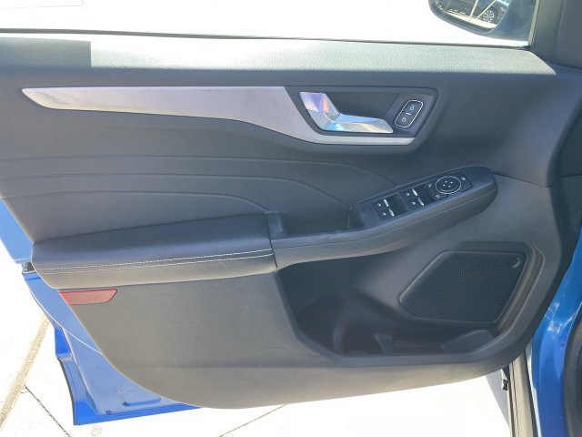Used 2021 Ford Escape SE w/ SE Sport Appearance Package FWD image 22