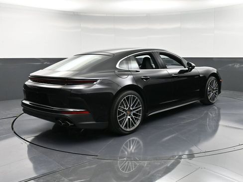 New 2026 Porsche Panamera E-Hybrid image 8