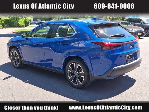 Certified 2023 Lexus UX 250h AWD w/ Premium Package image 4