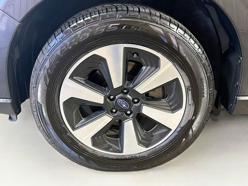 Used 2018 Subaru Forester 2.5i Limited image 41