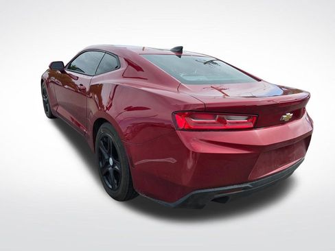Used 2018 Chevrolet Camaro LS RWD image 7