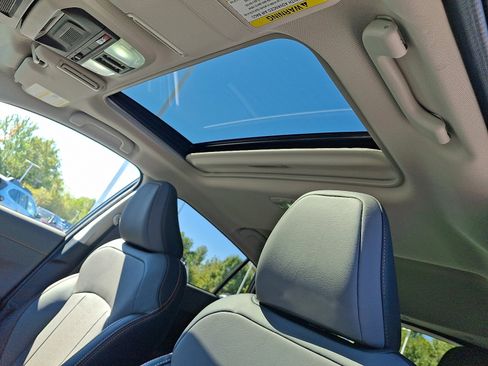 New 2025 Subaru Crosstrek 2.5i Limited image 14