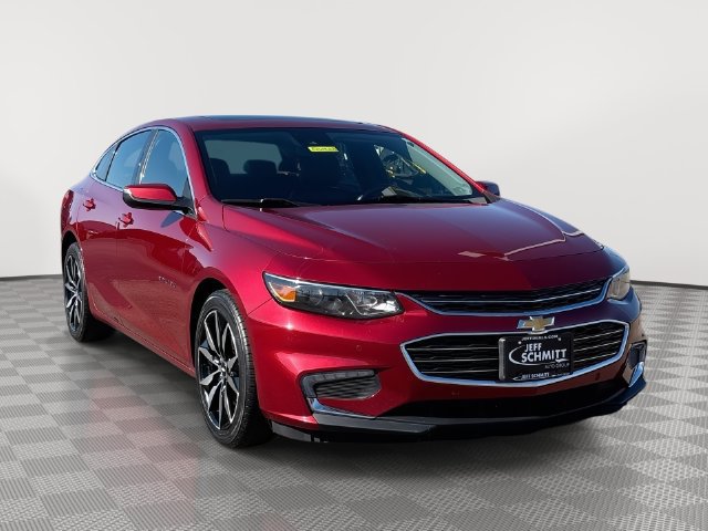 Used 2018 Chevrolet Malibu LT w/ Leather Package FWD image 1