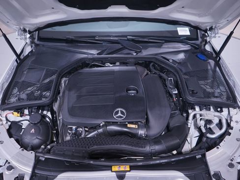 Used 2020 Mercedes-Benz C 300 Sedan image 23