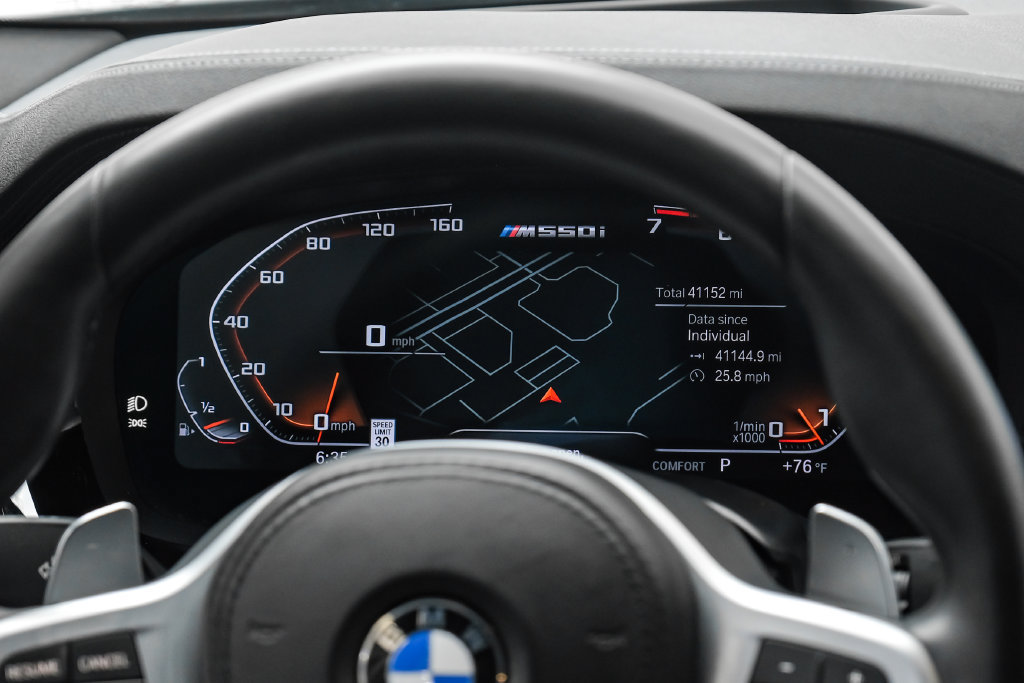 Used 2023 BMW M550i xDrive w/ Executive Package AWD/4WD image 20