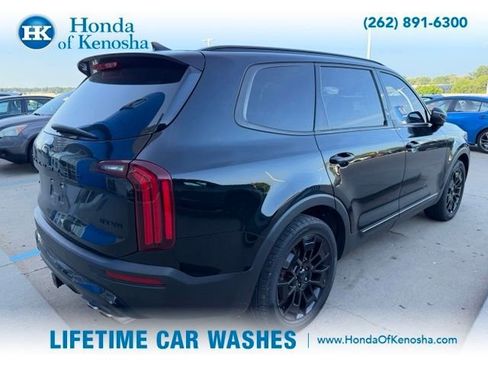 Used 2021 Kia Telluride EX w/ EX Premium Package AWD/4WD image 2