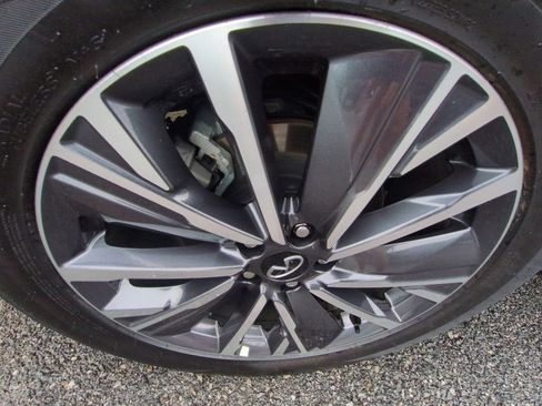 Used 2026 INFINITI QX60 Luxe w/ Cargo Package FWD image 32