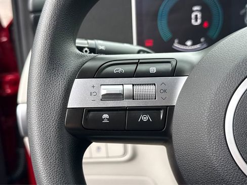 Certified 2025 Hyundai Tucson SE AWD/4WD image 25