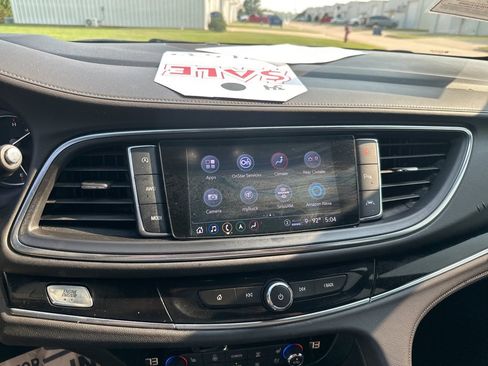 Used 2022 Buick Enclave Avenir w/ Avenir Technology Package image 20