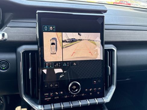 New 2026 GMC Acadia Denali w/ Super Cruise Package image 15