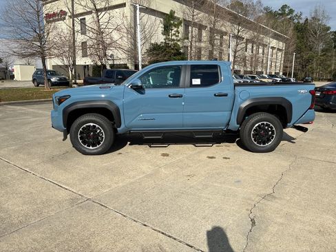 New 2026 Toyota Tacoma TRD Off-Road image 2