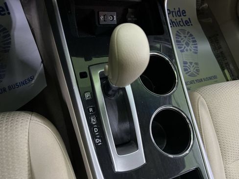 Used 2014 Nissan Altima 2.5 SV w/ Convenience Package FWD image 25