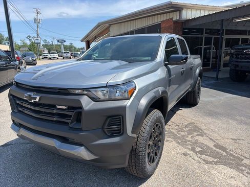 New 2026 Chevrolet Colorado Trail Boss AWD/4WD image 2