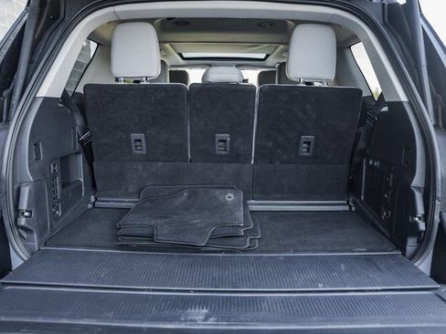 Used 2025 Ford Expedition Active image 15