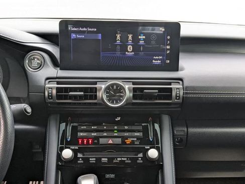 Certified 2022 Lexus IS 350 F Sport RWD image 17