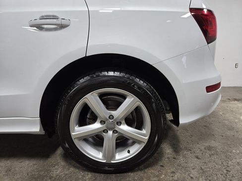 Used 2017 Audi Q5 2.0T Premium Plus w/ Technology Package image 60