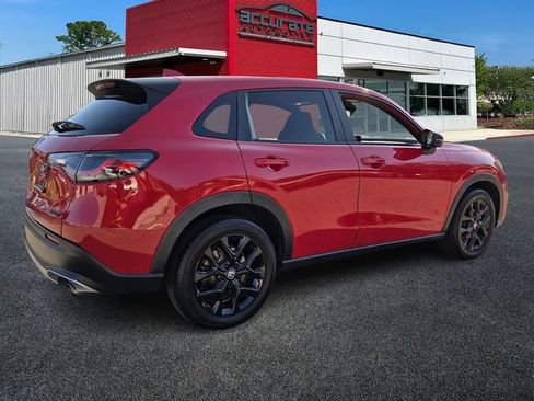 Used 2024 Honda HR-V Sport image 5