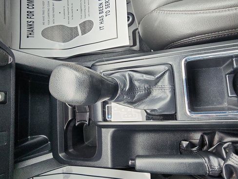 Used 2019 Toyota Tacoma SR image 19