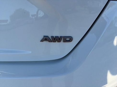 Used 2025 Nissan Altima 2.5 SV AWD/4WD image 38