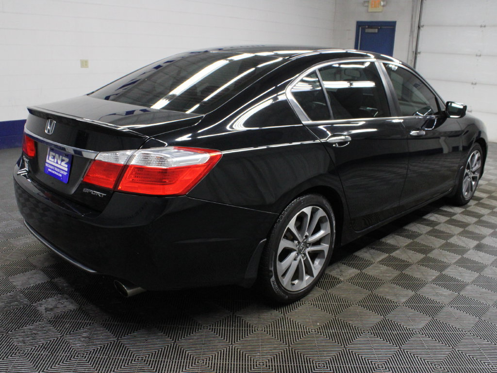 Used 2013 Honda Accord Sport image 3