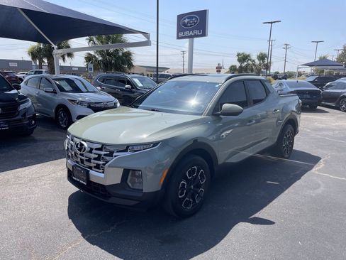 Used 2022 Hyundai Santa Cruz SEL Premium AWD/4WD image 3