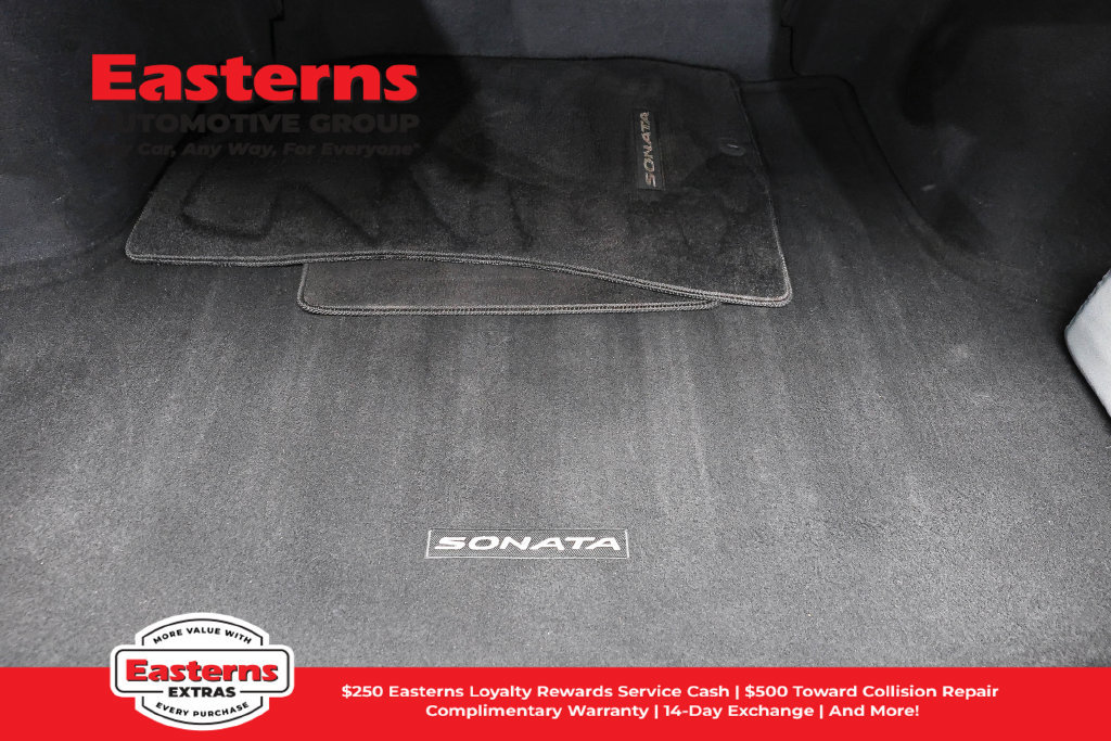 Used 2023 Hyundai Sonata SE FWD image 10