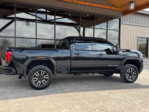 Used 2020 GMC Sierra 2500 AT4 w/ AT4 Premium Package image 11