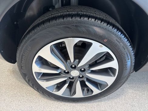 Certified 2022 Buick Encore Preferred w/ Safety Package image 7