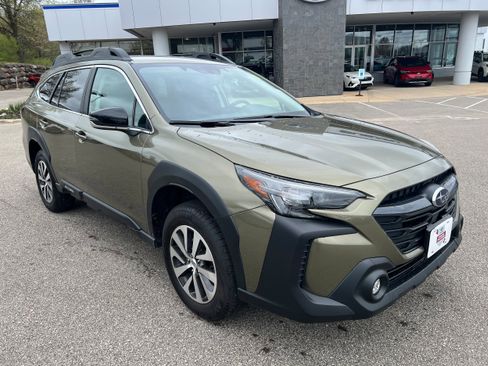 Certified 2025 Subaru Outback Premium w/ Popular Package #1A image 1