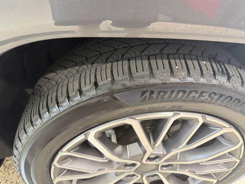 Used 2023 Jeep Grand Cherokee L Summit AWD/4WD image 9
