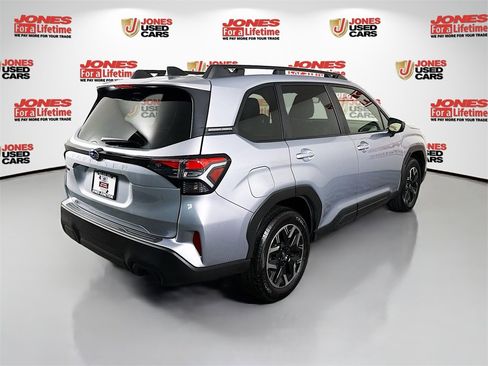 Certified 2025 Subaru Forester Premium image 16