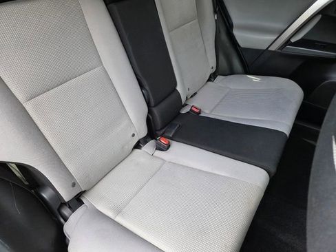 Used 2017 Toyota RAV4 XLE w/ All Weather Liner Package FWD image 6