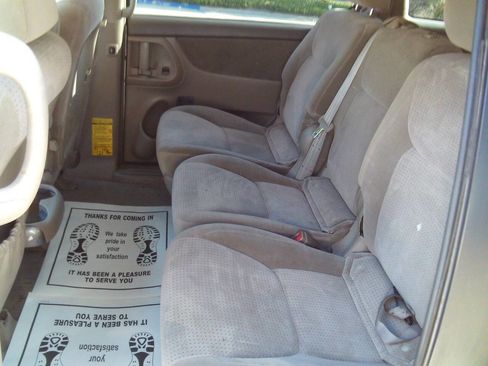 Used 2008 Toyota Sienna LE image 14