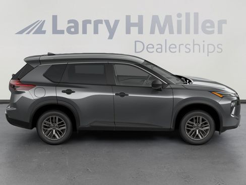 New 2026 Nissan Rogue S FWD image 4