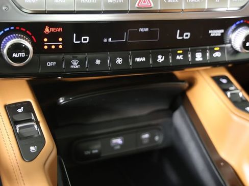 Used 2025 Kia Telluride SX Prestige X-Line AWD/4WD image 18