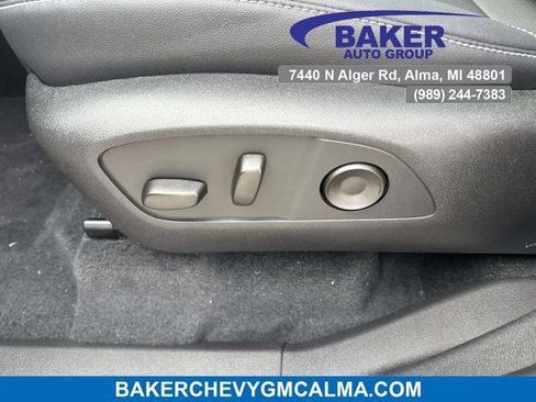 New 2026 Chevrolet Traverse LT w/ Sun and Wheel Package image 7