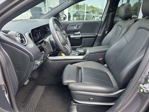 Certified 2021 Mercedes-Benz GLA 250 GLA 250 w/ Premium Package image 11