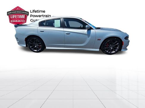 Used 2022 Dodge Charger Scat Pack w/ Plus Group RWD image 6