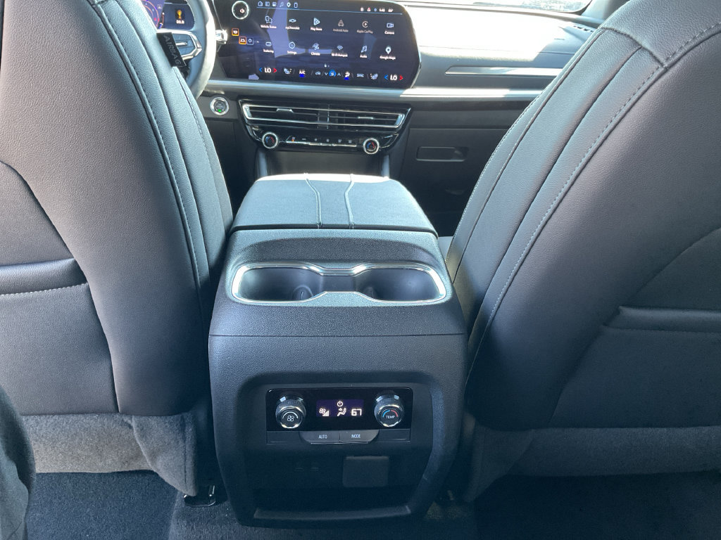 Used 2026 Chevrolet Traverse LT w/ Driver Confidence Package AWD/4WD image 29